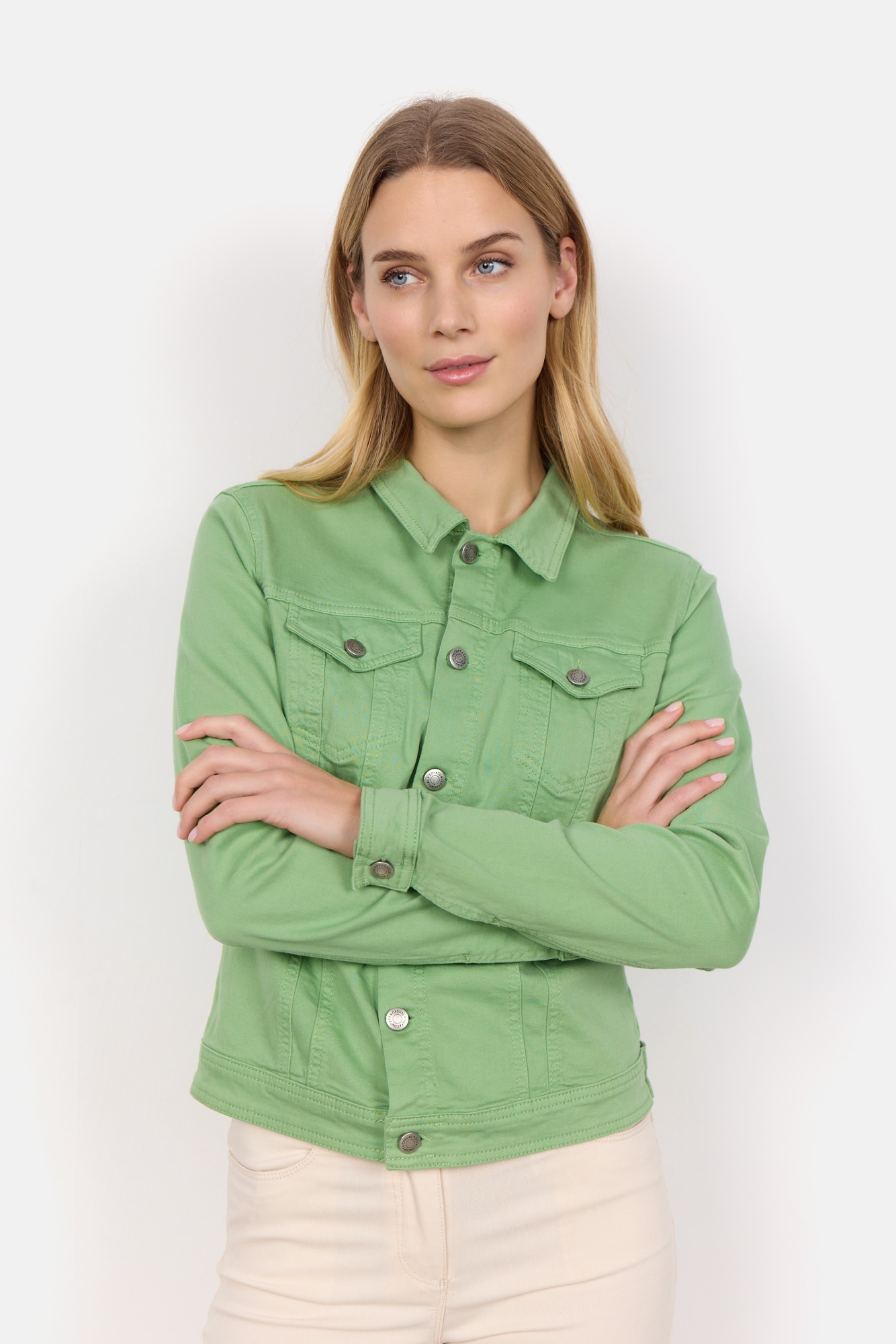 soyaconcept Jeansblazer »SC-ERNA 2«, Jeansjacke in taillierter Form und schönen Farben soyaconcept Jeansblazer »SC-ERNA 2«, Jeansjacke in taillierter Form und schönen Farben von soyaconcept