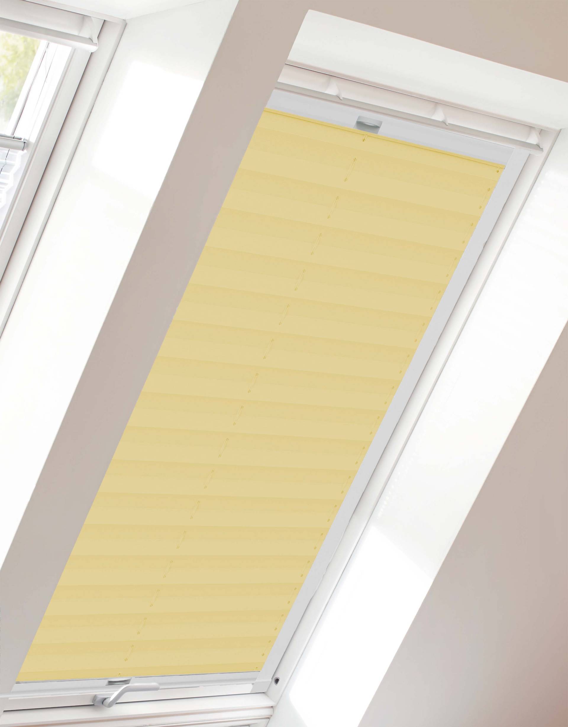 sunlines Dachfensterplissee »StartUp Style Crepe«, Lichtschutz, verspannt von sunlines