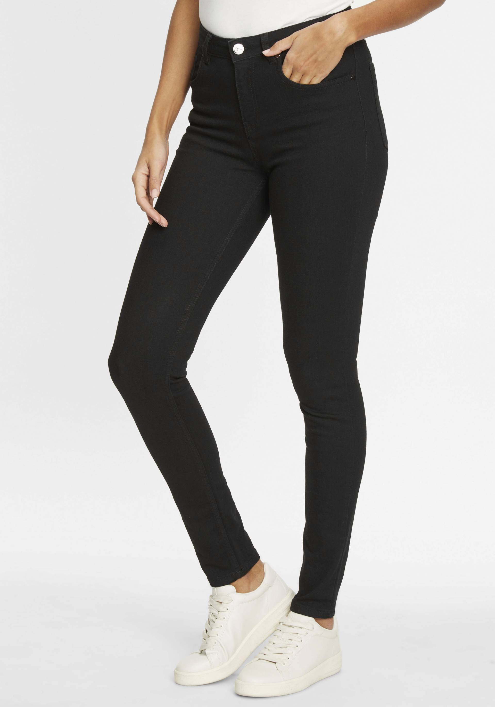 Tamaris Skinny-fit-Jeans, mit Logo-Badge - NEUE KOLLEKTION von tamaris