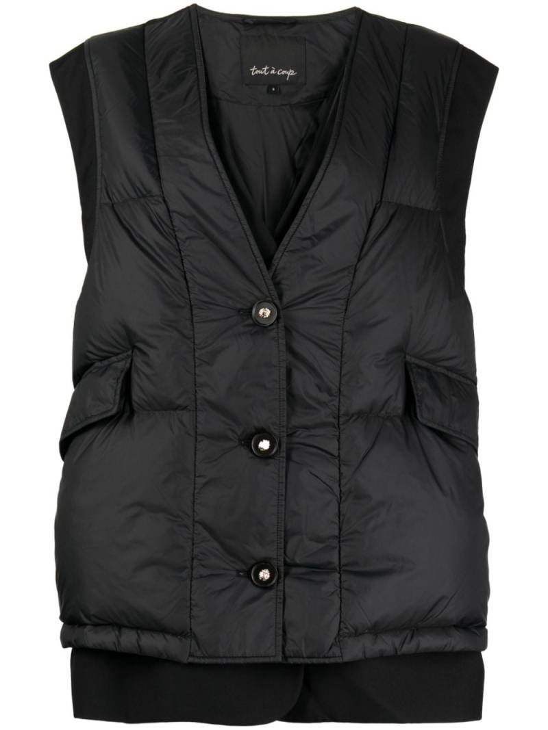 tout a coup V-neck padded gilet - Black von tout a coup